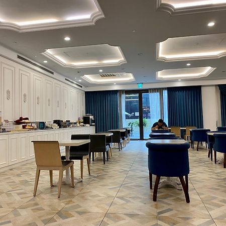 Hotel 星鑽國際商旅 編號315 Tainan Exterior foto