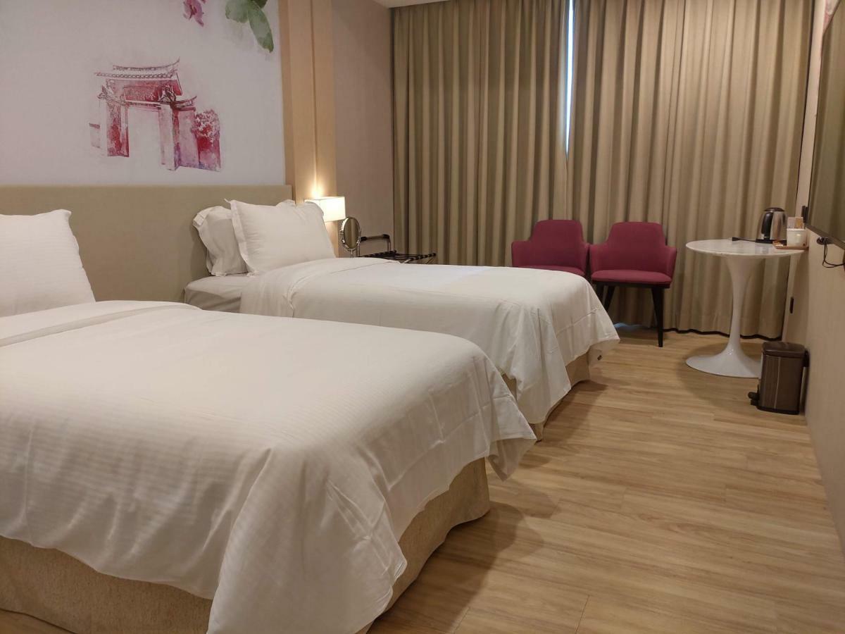 Hotel 星鑽國際商旅 編號315 Tainan Exterior foto