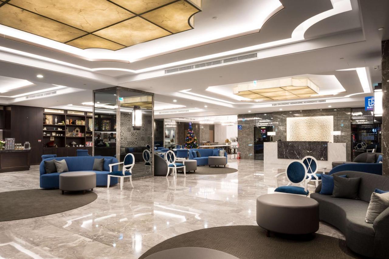 Hotel 星鑽國際商旅 編號315 Tainan Habitación foto